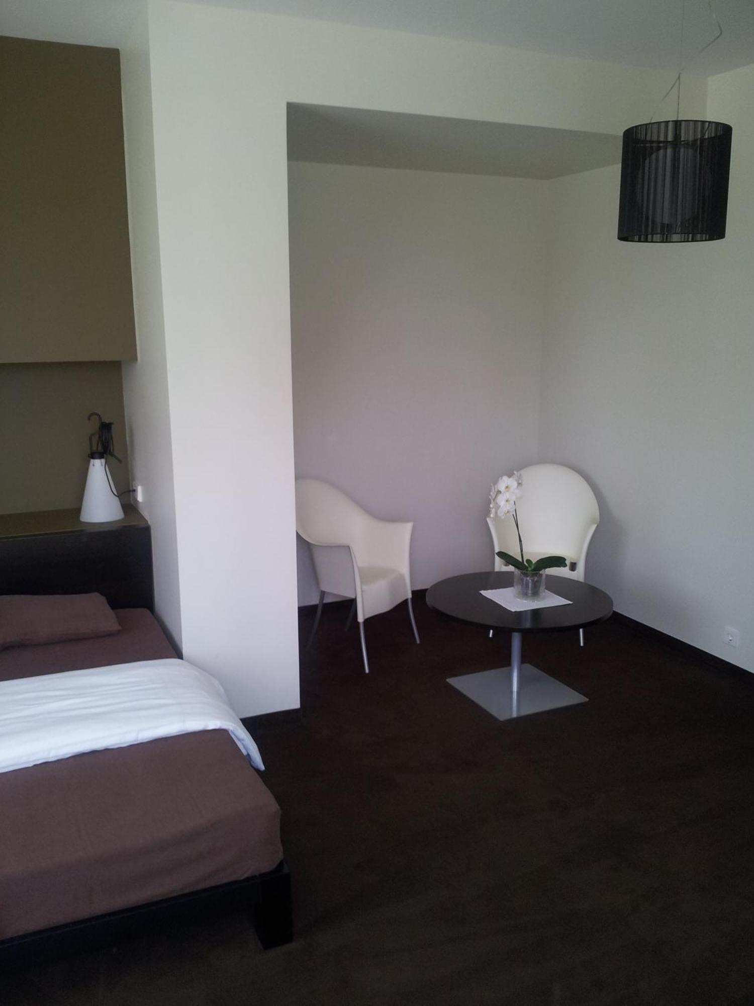 Hotel Xcelsus, Free Parking Rāmava Zewnętrze zdjęcie