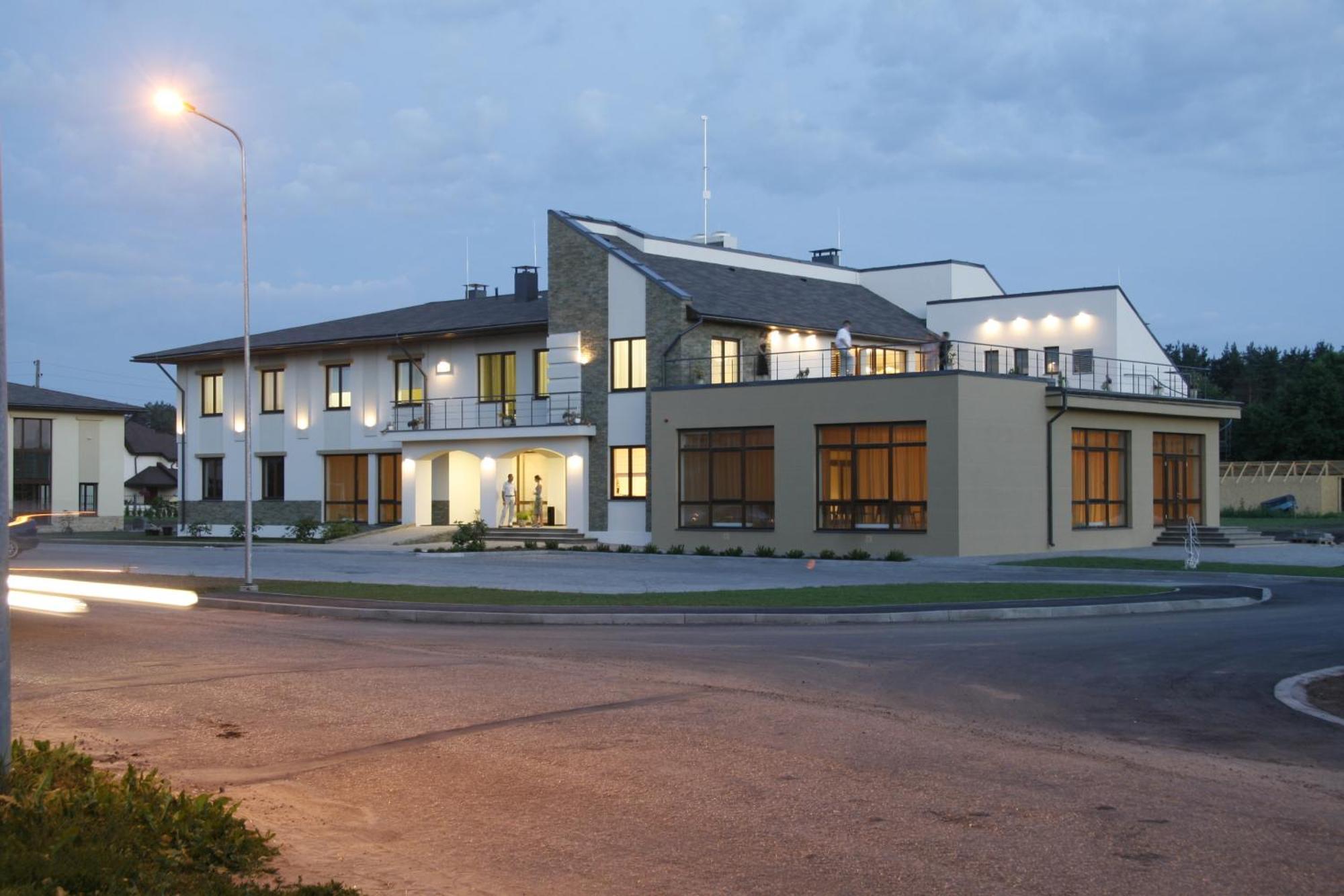 Hotel Xcelsus, Free Parking Rāmava Zewnętrze zdjęcie